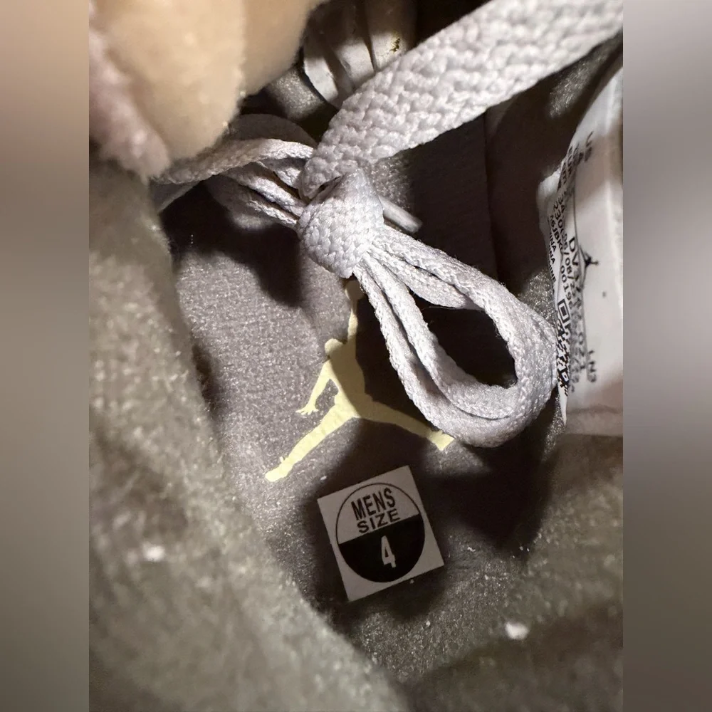 Nike Air Jordan 4 Retro SE Craft Men's Size 4 - Picture 8 of 10